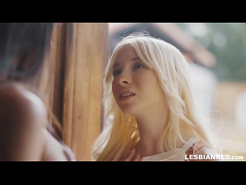 ❤️ Mergina grįžta namo po kelių mėnesių ir baigia valgyti savo patėvio putę ❤️ Kietas porno prie mūsų ❌❤